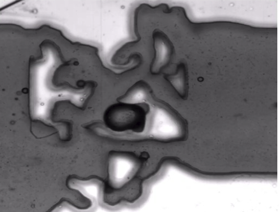 利用3D打印更好地成像地下岩石中的流体运动